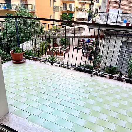 Vomero Cilea House With Balcony Naples Exterior photo